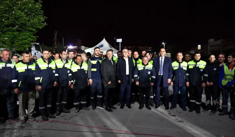Başkan Tiryaki ve Bakan Işıkhan’dan Gece Mesaisine Anlamlı Ziyaret